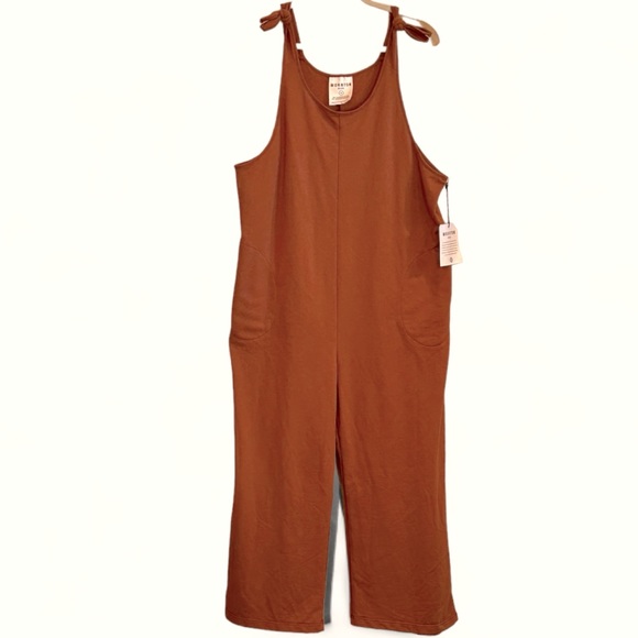 Mohnton NWT size‎ medium coco brown tied shoulders oversized romper - Picture 1 of 13